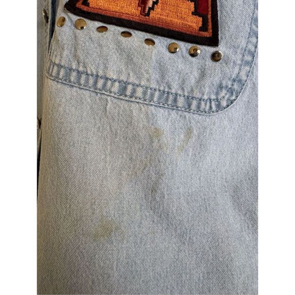 Tia Medium vintage 90s button up denim women’s shirt southwestern decal motif Ar - Picture 6 of 9